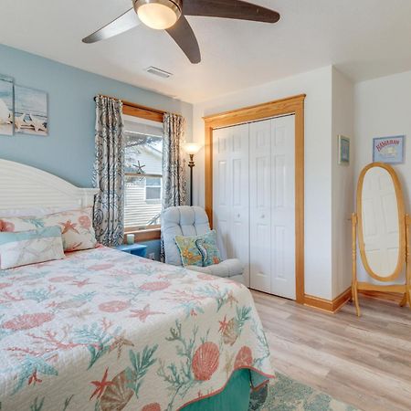 Coastal Home With Deck And Outdoor Shower Kill Devil Hills Exterior photo