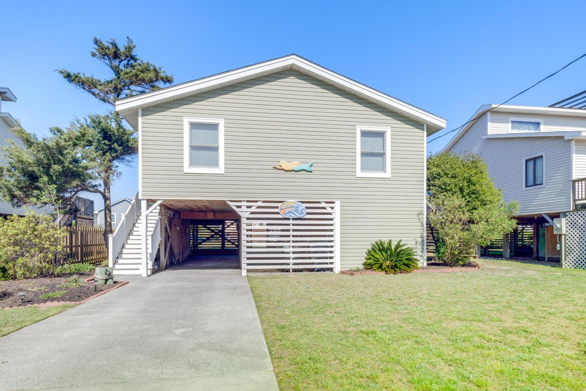 Coastal Home With Deck And Outdoor Shower Kill Devil Hills Exterior photo