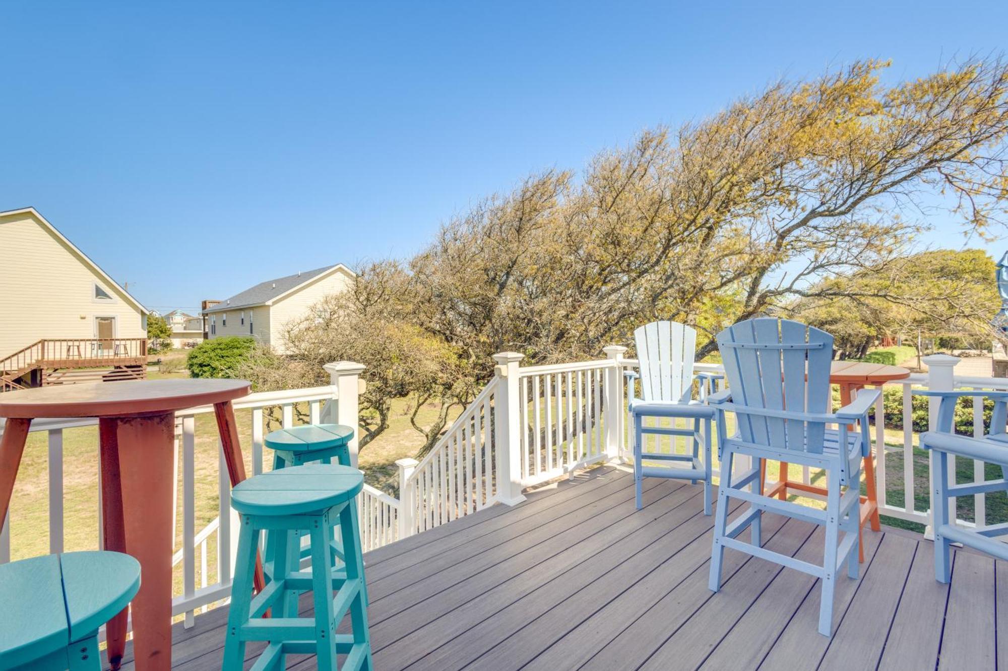 Coastal Home With Deck And Outdoor Shower Kill Devil Hills Exterior photo